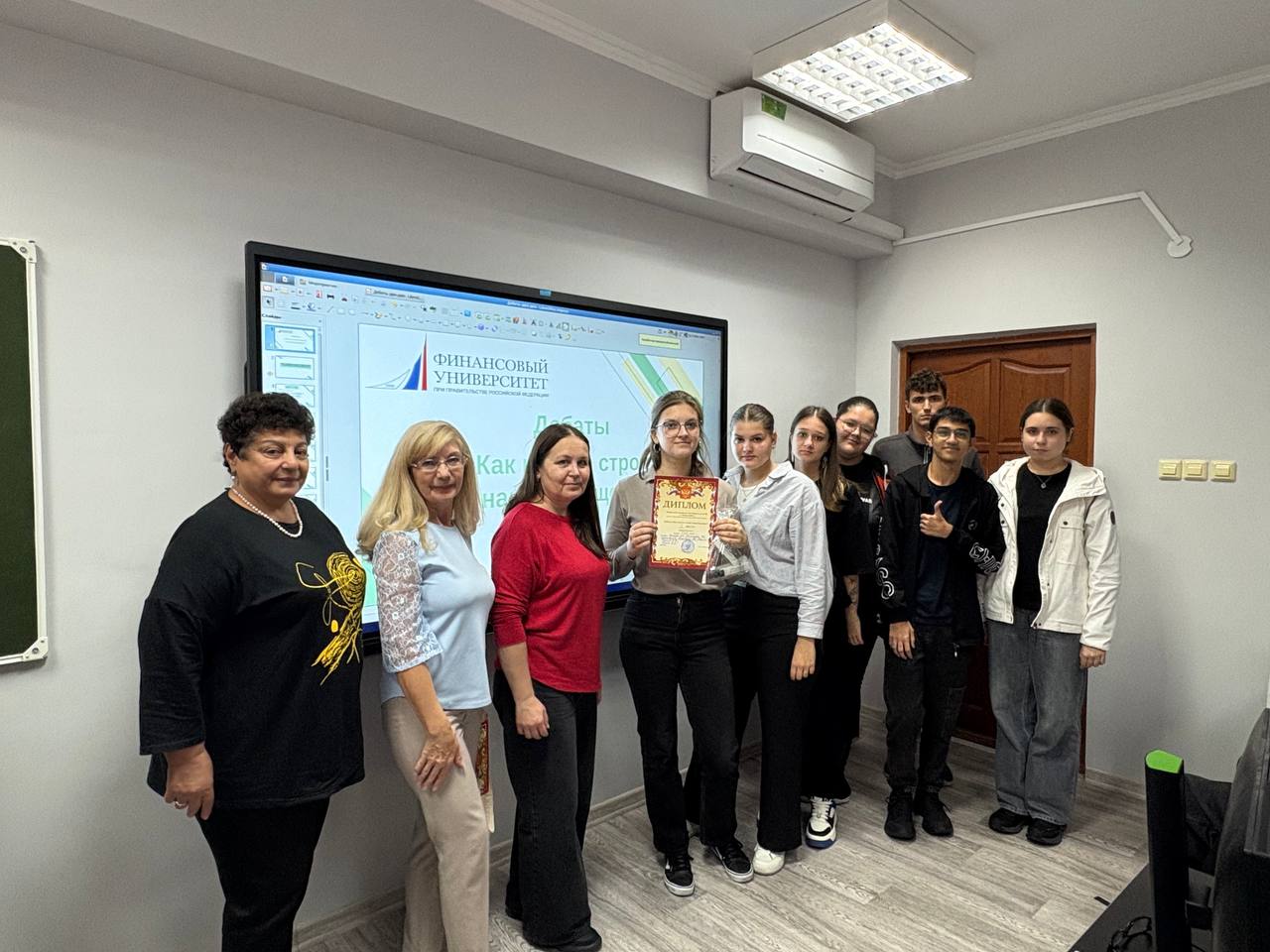 Дебаты «Как налоги строят наше будущее?»