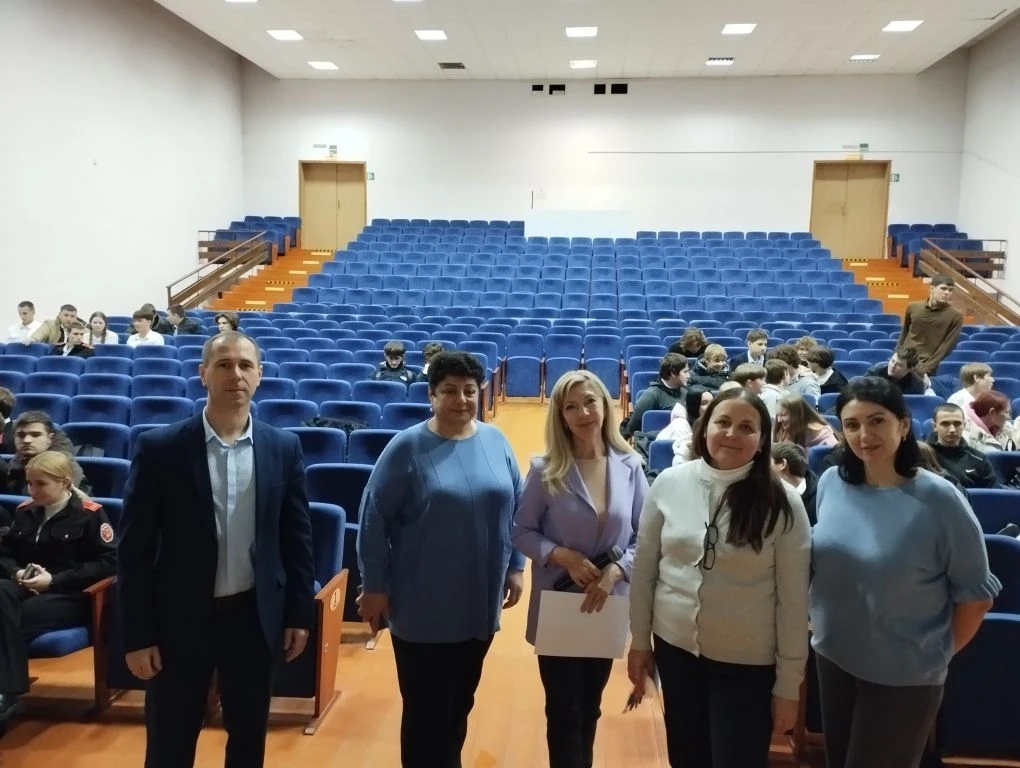 ПРОФОРИЕНТАЦИОННОЕ МЕРОПРИЯТИЕ В С. ВАРЕНИКОВСКАЯ